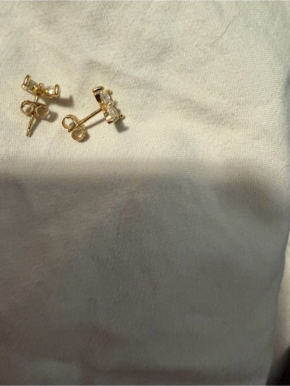 14k Gold Diamond Marquise Flower Stud Earrings - White - Picture 4 of 6